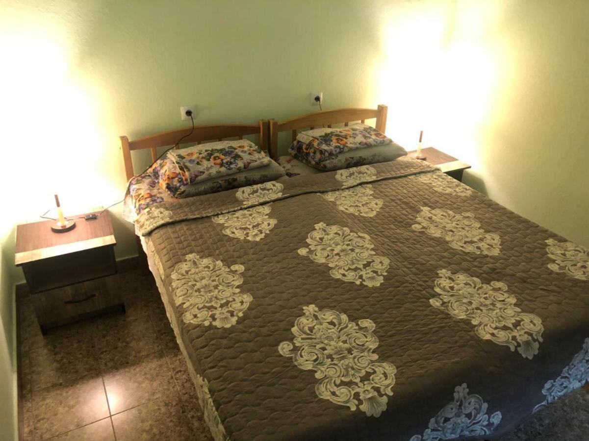 Hostel Bukhara Gold Tashkent Esterno foto