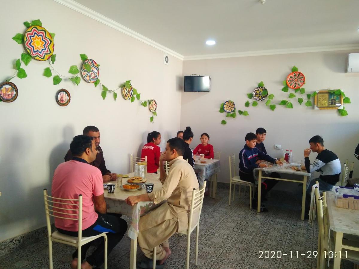 Hostel Bukhara Gold Tashkent Esterno foto