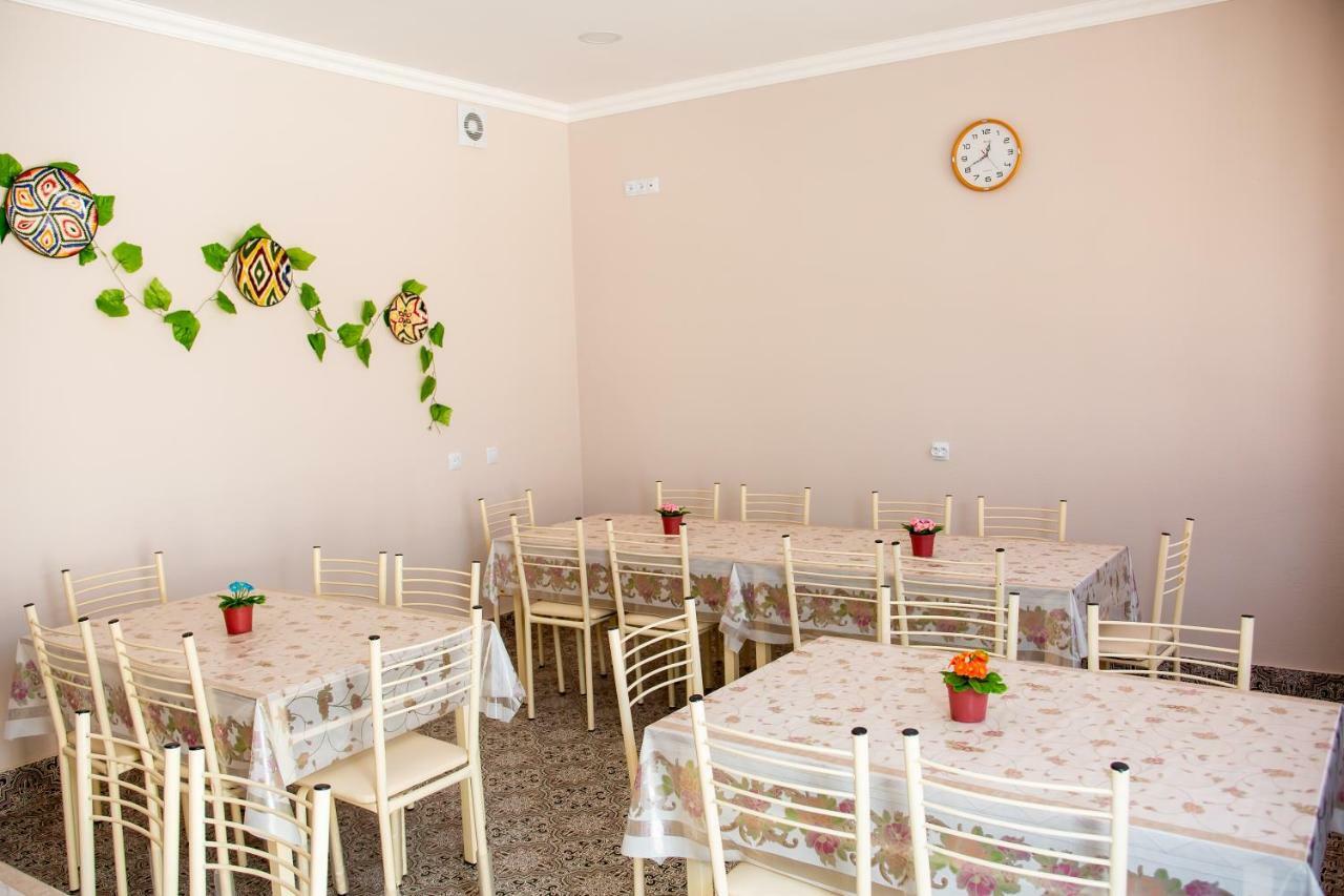 Hostel Bukhara Gold Tashkent Esterno foto