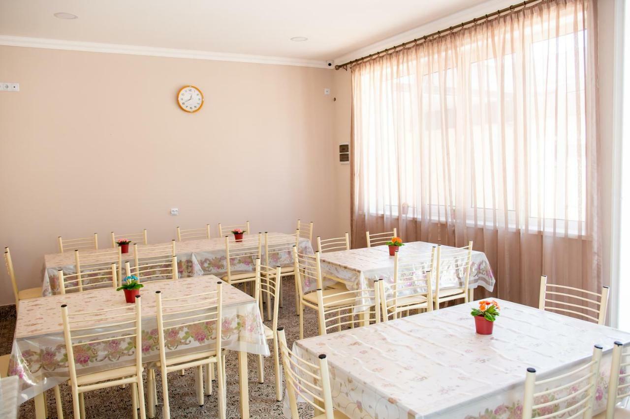 Hostel Bukhara Gold Tashkent Esterno foto
