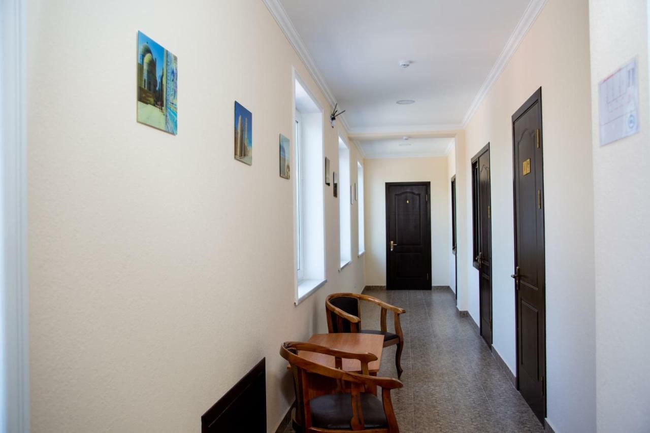 Hostel Bukhara Gold Tashkent Esterno foto