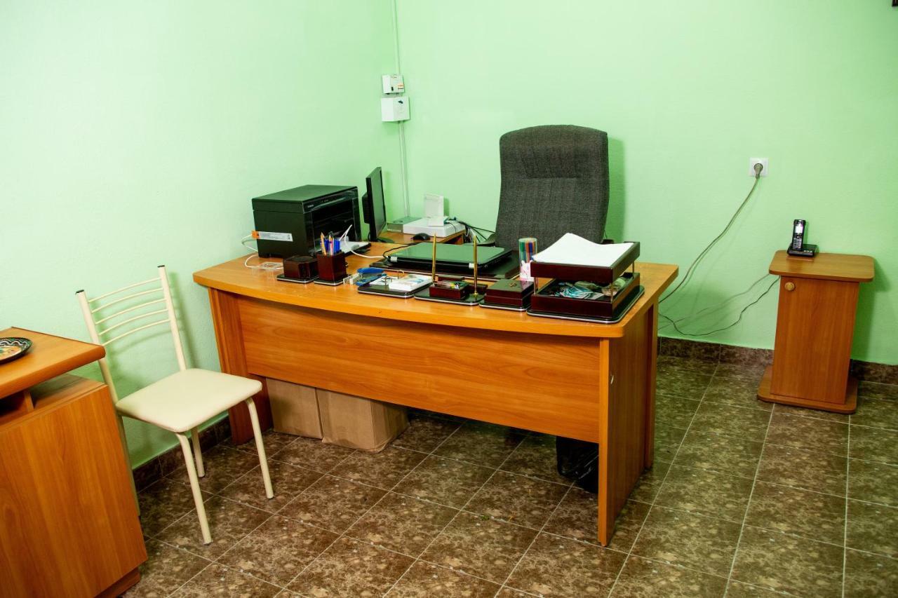 Hostel Bukhara Gold Tashkent Esterno foto